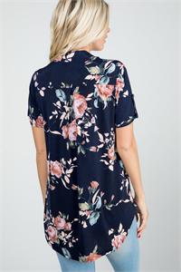 SHORT SLEEVE FLORAL PRINT TOP WITH BUTTON DETAIL